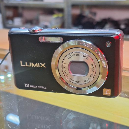 Panasonic Lumix DMC FS10 Digital Camera 12MP Black (Used) - 3-Month Warranty - 41143