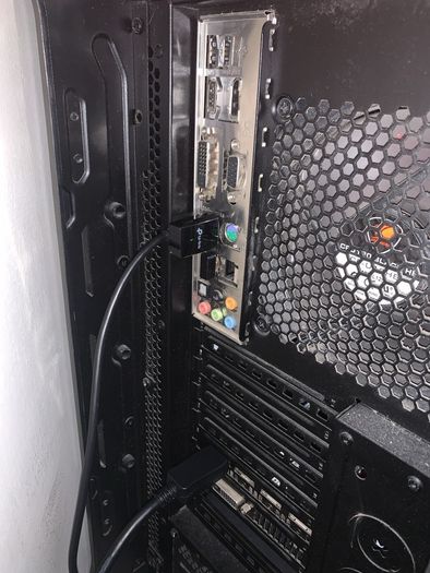 Gaming pc + Free gift keyboard with keycaps & mouse with rgb lights + headphones