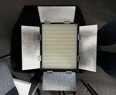 ledgo studio light x3