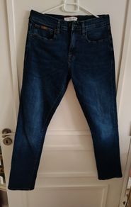 U S Polo Assn jeans 32 waist 31 leg slim fit regular with elasticated waist in very good condition with no issues FREE STANDARD POSTAGE INCLUDED