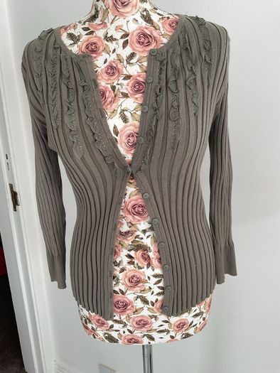 cardigan khaki principle ribbed cardigan with frill detail sizev12