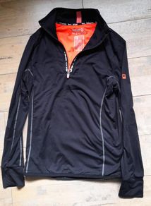 Superdry sport top XL