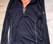 Superdry sport top XL