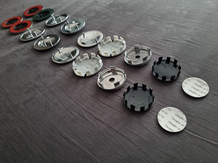 BMW Badges Front/Rear/Wheel Caps/Steering Wheel Badges Brand New