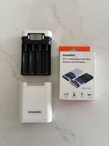 Replaceable Battery Powerbank