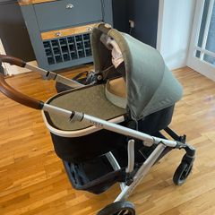 Uppababy Vista plus accessories