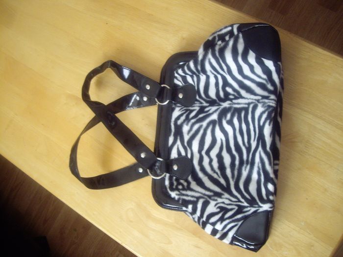 Brand new lovely bag.
