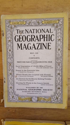 National Geographic magazines x 400 from early 20th century to 2009
