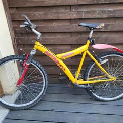 Free rusty bike