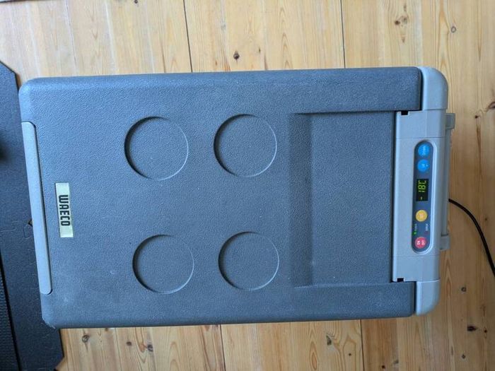 Dometic Waeco Coolfreeze CF-35 Cool Box