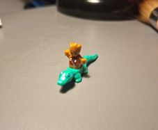 lego groot and croc