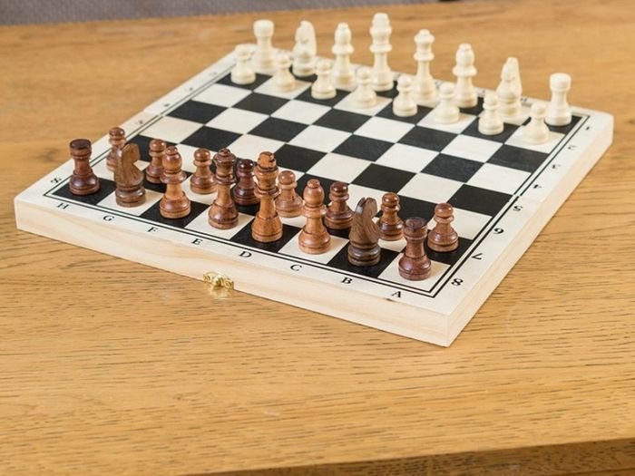 Draughts And Backgammon Game Board, 3-in-1 Board Games for Kids And Adults, White (FREE POSTAGE)