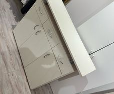 wardrobe tv table