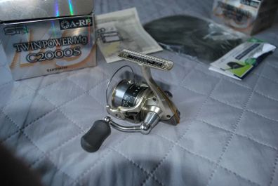 Shimano Twin Power Mg C 2000 S