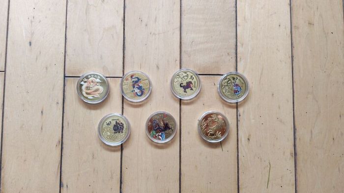 Decorative Chinese Metal Gold Coins