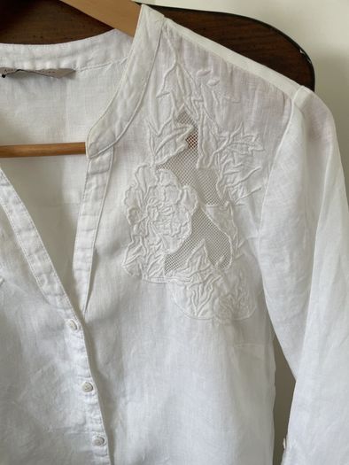 White linen blouse Size 12 EU40