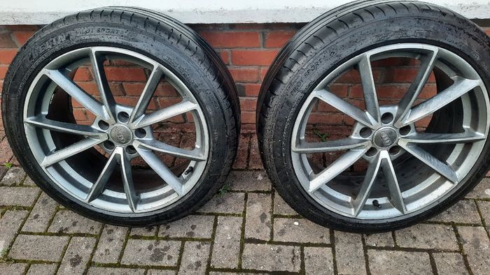 Audi RS4c 19 inch alloys,  V Spoke. 245,40,19 Michelin Pilot Sport 4 and Michelin Primacy 3