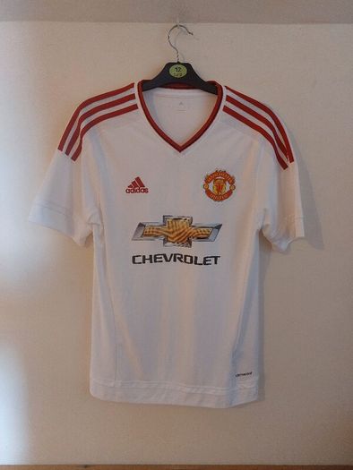 manchester united away jersey