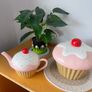 Goodie holder & Teapot Image 2