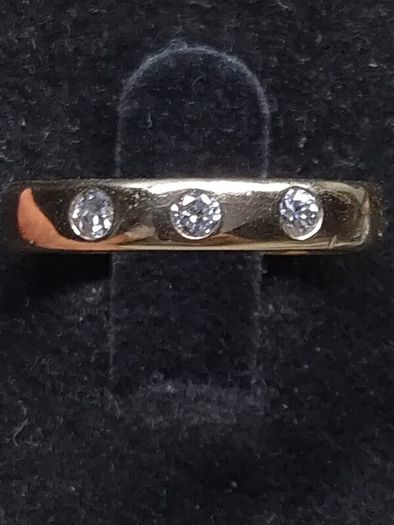 Vintage French 18ct Gold Diamond Ring Size 49 | 3 Natural Diamonds | 3.48g
