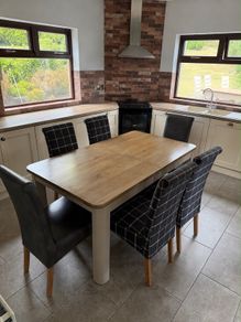 6 Piece Extended Table and Chairs