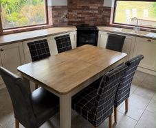 6 Piece Extended Table and Chairs