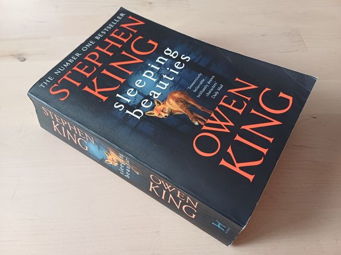 Sleeping Beauties by Stephen King and Owen King (Horror Paperback 2018)