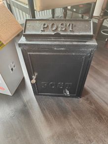 Post box