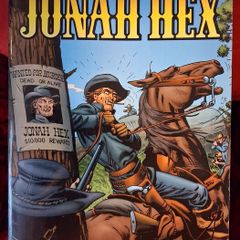 DC Comics / Showcase Presents/Jonah Hex /1st printing / 2014