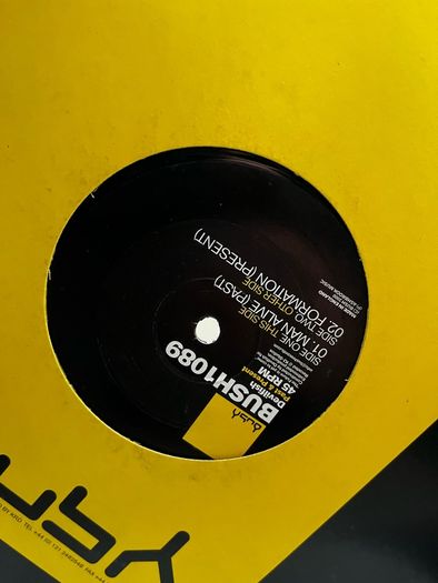 10e each Techno 12" vinyl