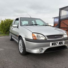 Ford Fiesta 2000