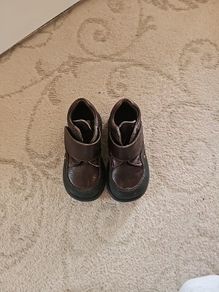 children's shoes