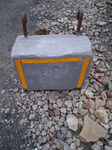 concrete.tractor weight