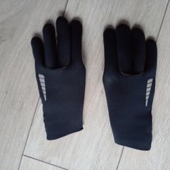 Cycling gloves