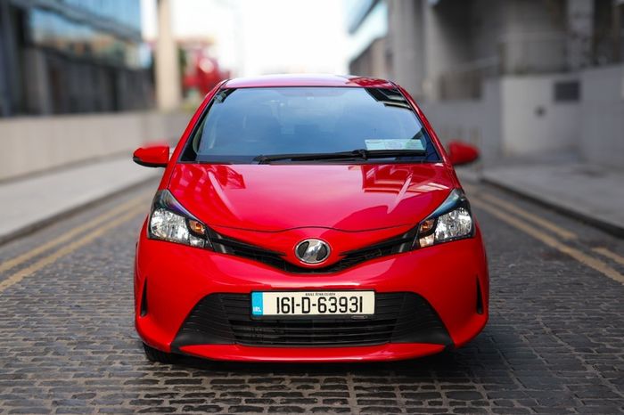 2016 Toyota Vitz