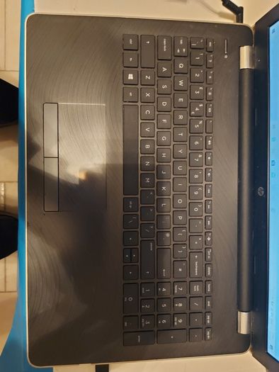 HP 15.6 inch Laptop Model 15-bw066sa, 4GB Ram, 1 Terrabyte HDD, Windows 10 Home, AMD A6-9220 Radeon R4, 5 Compute Cores 2C+3G 2.5GHz