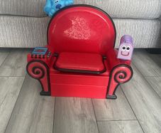 LeapFrog Blue's Clues & You! Play & Learn Thinking Chair