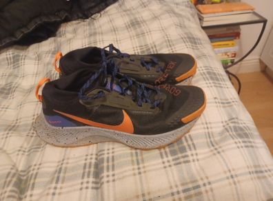 Nike runners