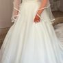 Wedding dress & veil Image 2