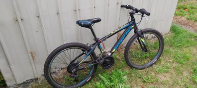 Second hand kids bike