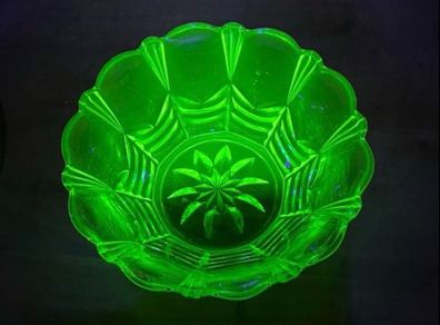 Art Deco 1930s Stole Czech Uranium Large Bowl