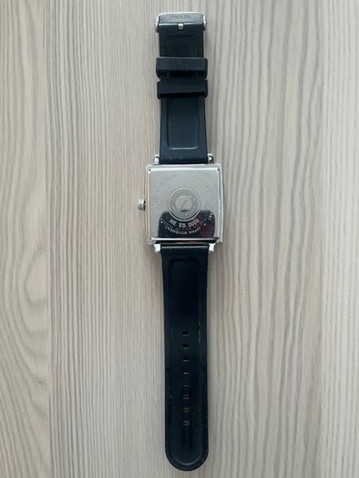 Chilli Beans Square Watch