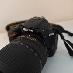 Nikon D5600 18-140mm VR Kit