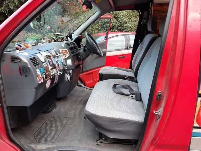 2001 Toyota HiAce
