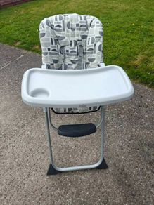 Joie 2in1 Snacker Highchair