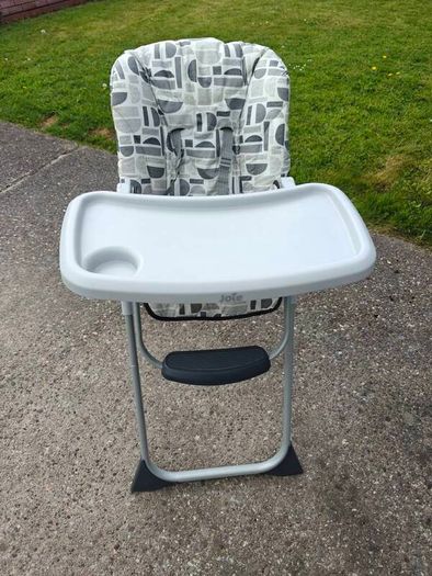 Joie 2in1 Snacker Highchair