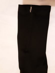 "Nike" Zipped Leggings  Size: Age 12 to 13 or 142 to 158cm/Final Price Drop
