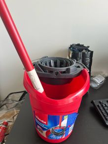 Vileda Mop and Bucket(No mop head included)