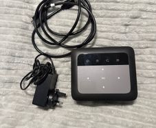 Philips NeoPix 110 Projector (NPX110) + HDMI Cable + Power Adapter+ Remote control