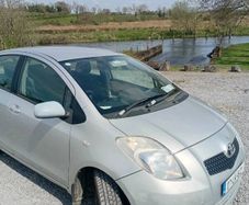 Automatic Yaris 170000klmrare